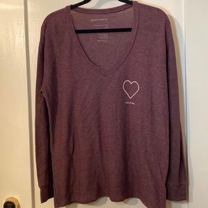 Good hYouman The Robin Red Heart Sweatshirt Small